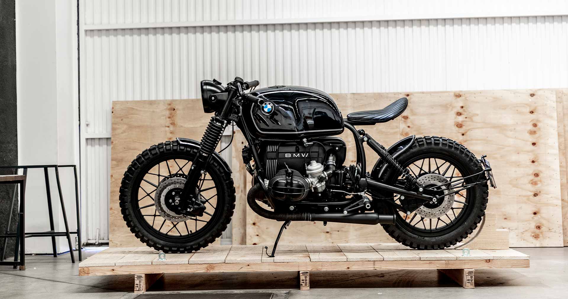 crd126 - shipping bikes worldwide - caferacerdreams