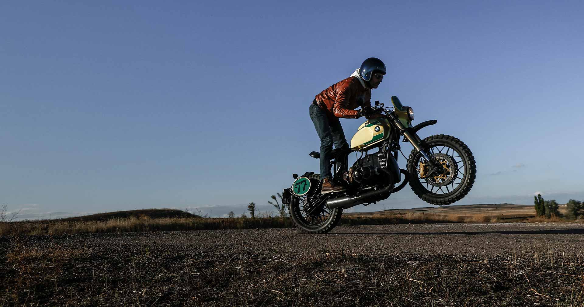 crd128 - cafe racer dreams - street tracker - bmw street tracker