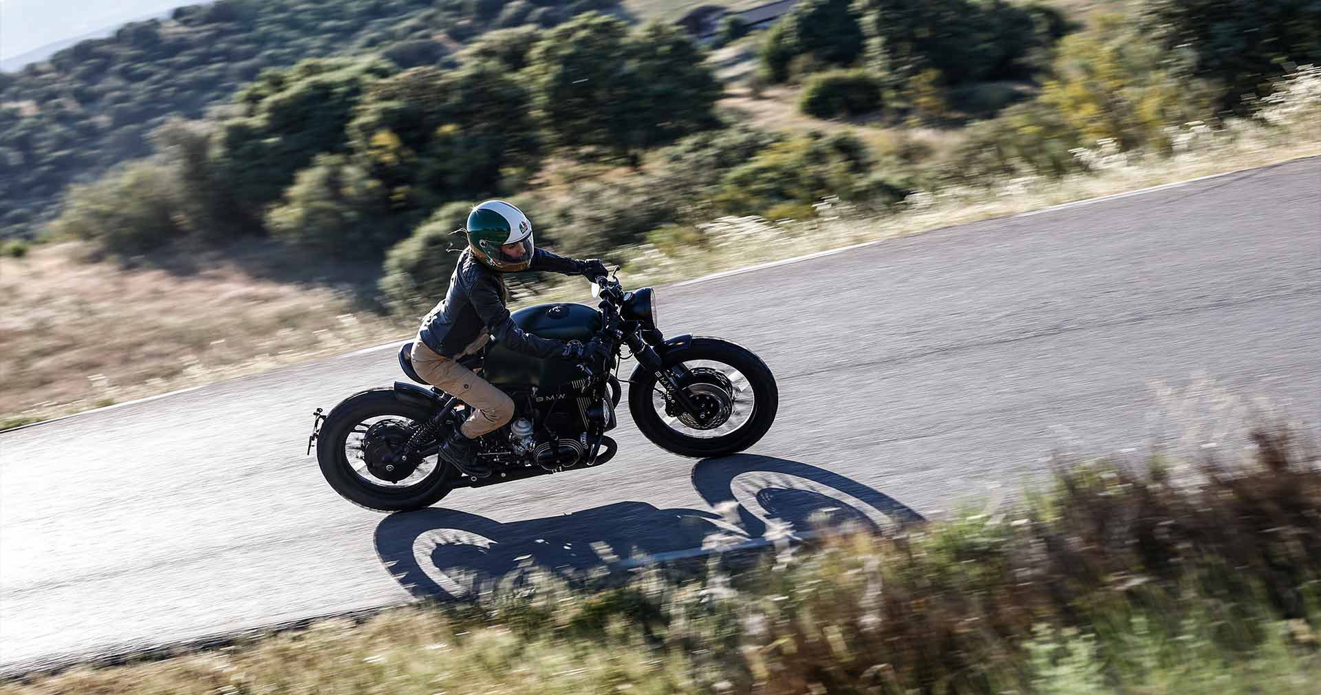 crd124 - beemer photos - cafe racer dreams