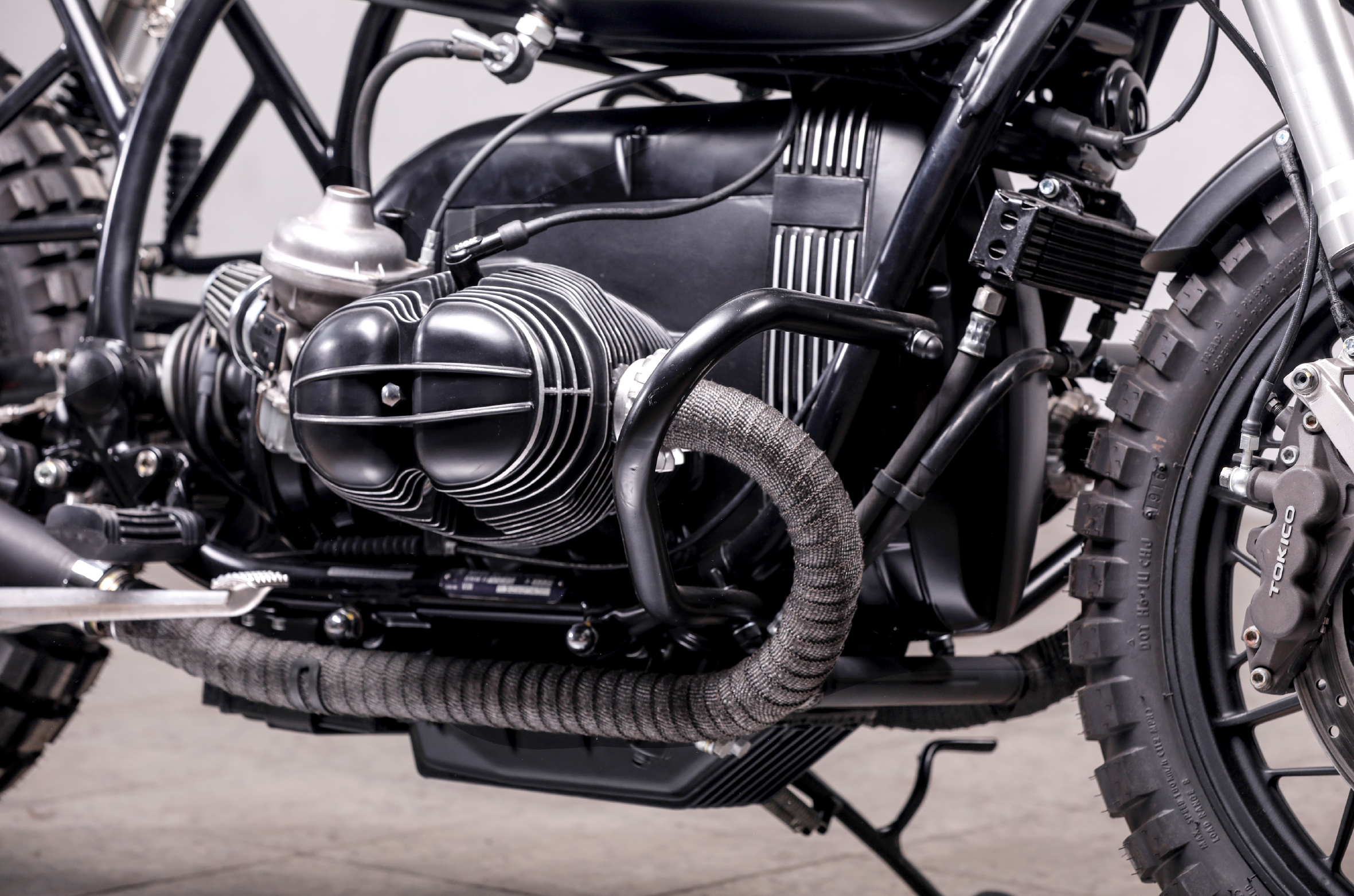 autobild-xabi alonso motorcycle-custom-real madrid - 03
